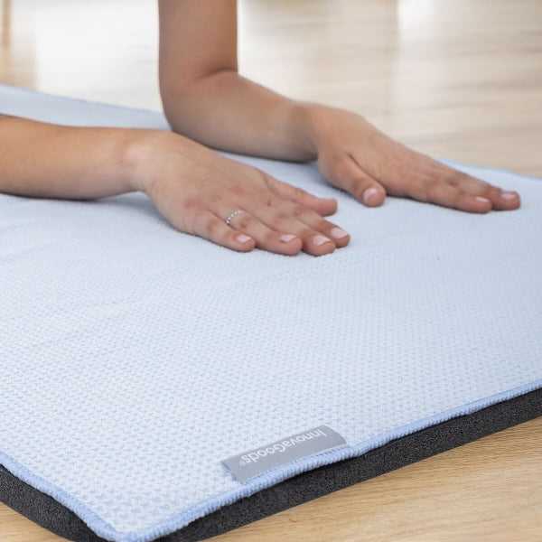 Neslystantis, greitai džiūstantis rankšluostis sportui Fitow InnovaGoods
