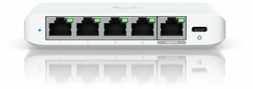 Šakotuvas UBIQUITI COMPACT, 5 PRIESTŲ 2,5G JUNGIKLIS, GALIMAS MAITINTI SU POE ARBA USB-C ADAPTERIU.
