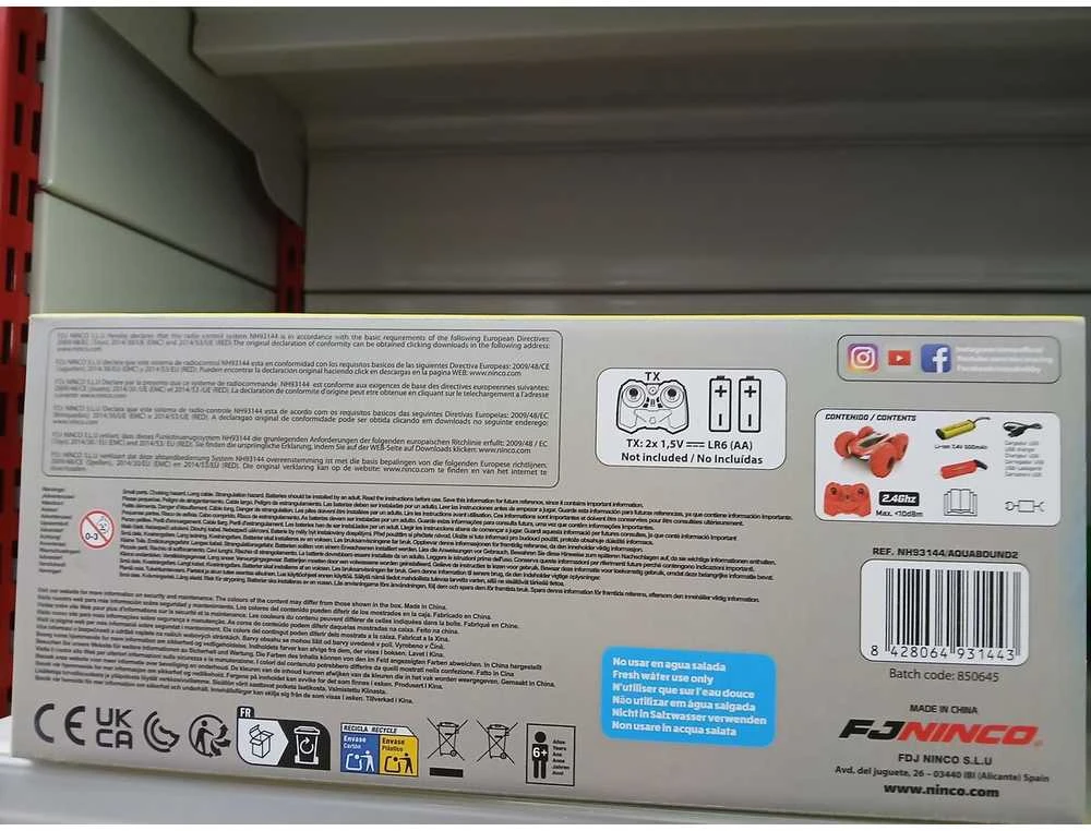Ninco radijo bangomis valdomas automobilis Ninco Aquabound 2 dvipusis vandeniui atsparus 360° besisukantis LED žibintai