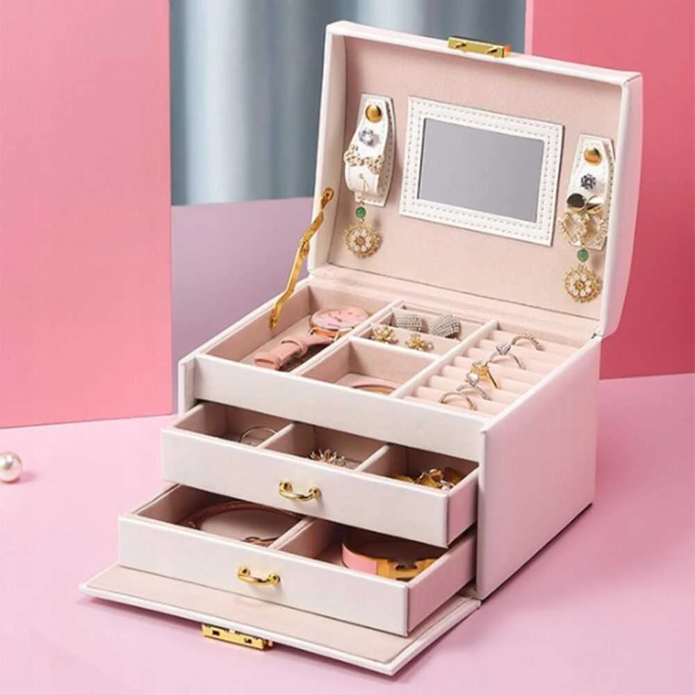 Beautylushh PAPUOŠALŲ DĖŽUTĖ „CREAMY ROYAL"