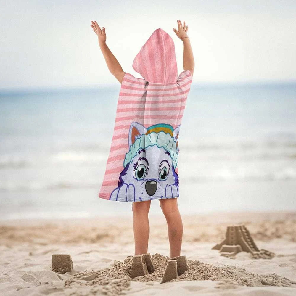 CERDÁ Paw Patrol microfibre poncho towel