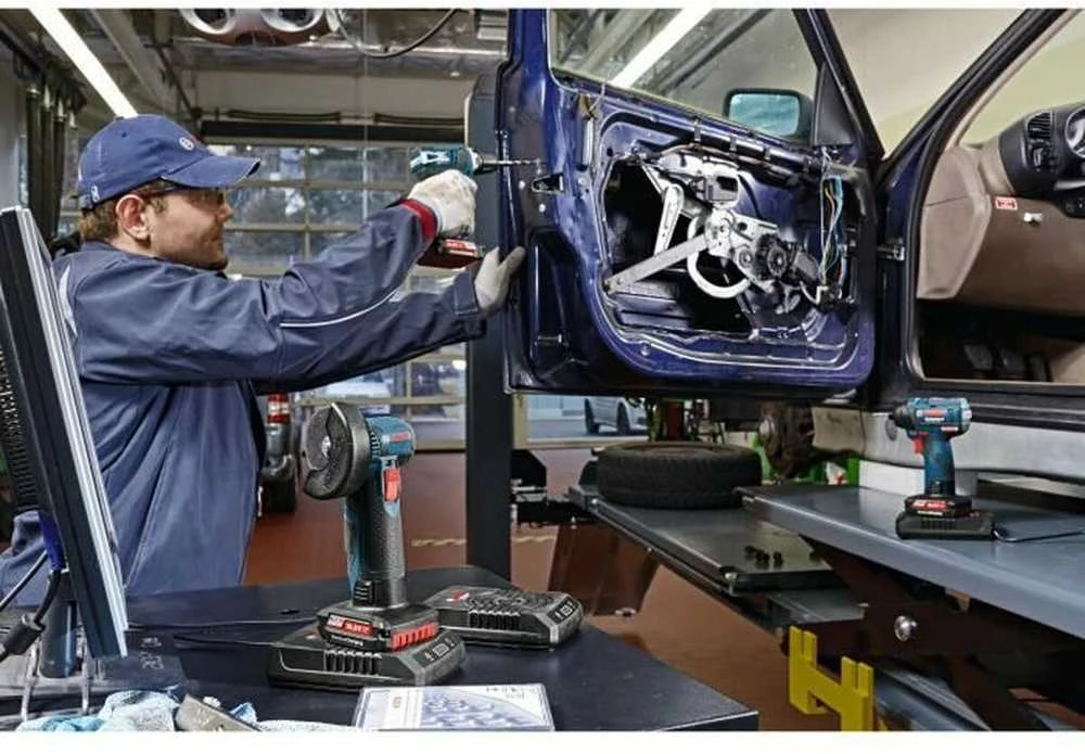 Bosch Akumuliatorinis smūginis suktuvas GDR 12V-110, be akumuliatoriaus ir kroviklio