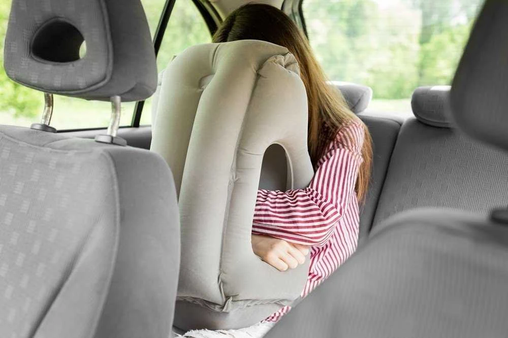 Pripučiama kelioninė pagalvė COMFORT