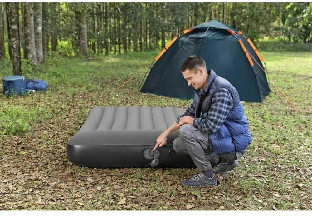 Pripučiamas čiužinys Bestway 150 x 203 x 30 cm su USB pompa