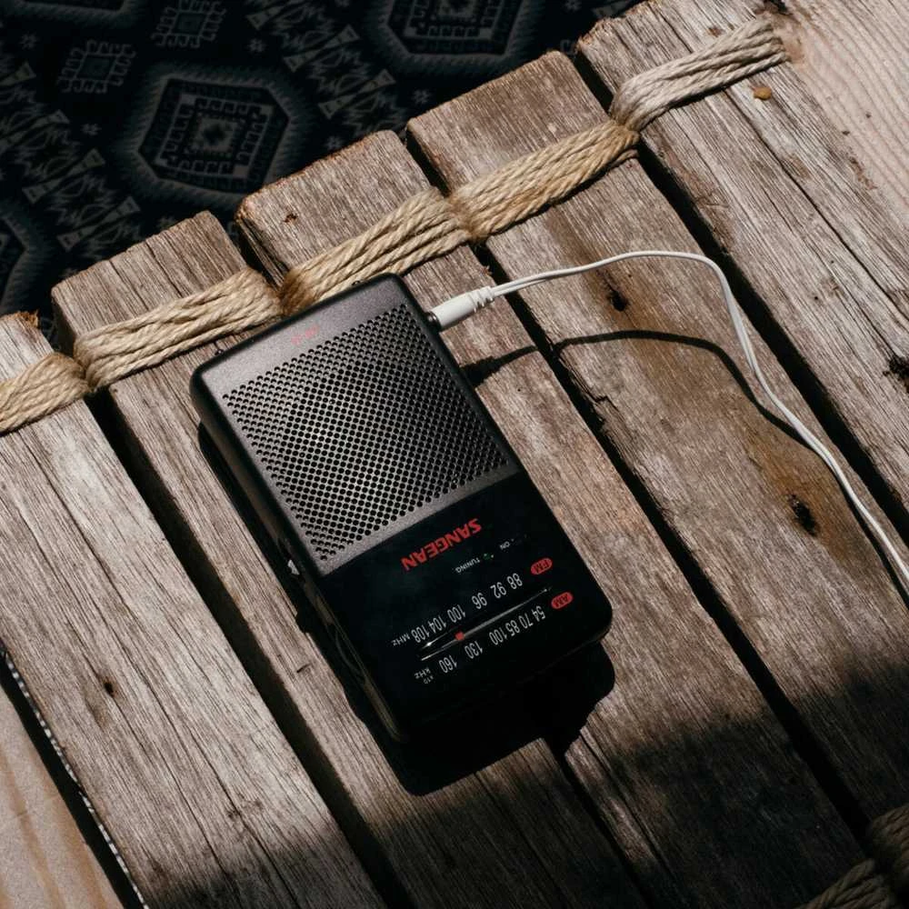 Kišeninis radijas Sangean AM / FM / SR-35