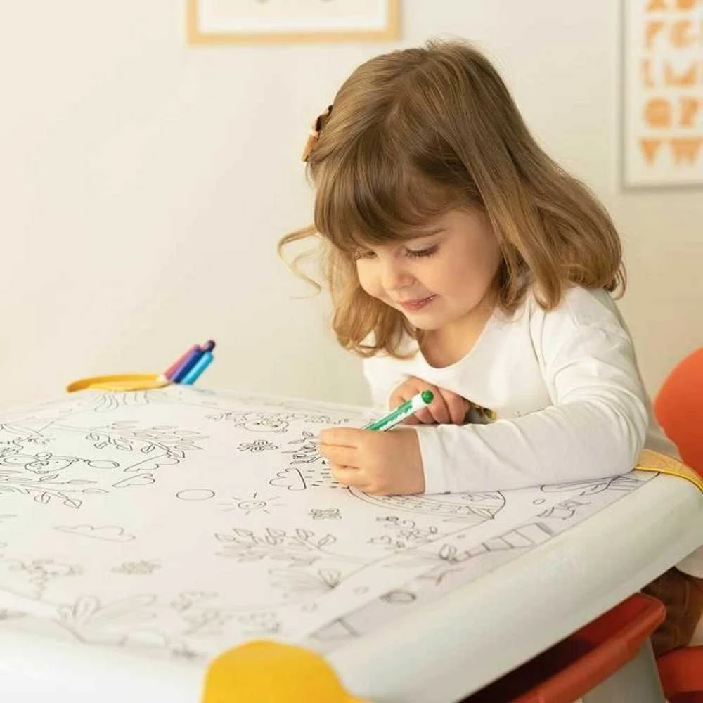 Smoby XXL spalvinimo lapas su mergaite braižančia kontūrus