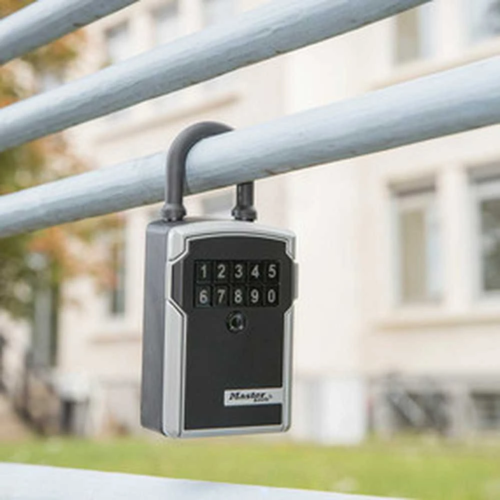 Master Lock Pagrindinis užrakto raktas, saugus „Bluetooth“ su pakabu 5440EURD