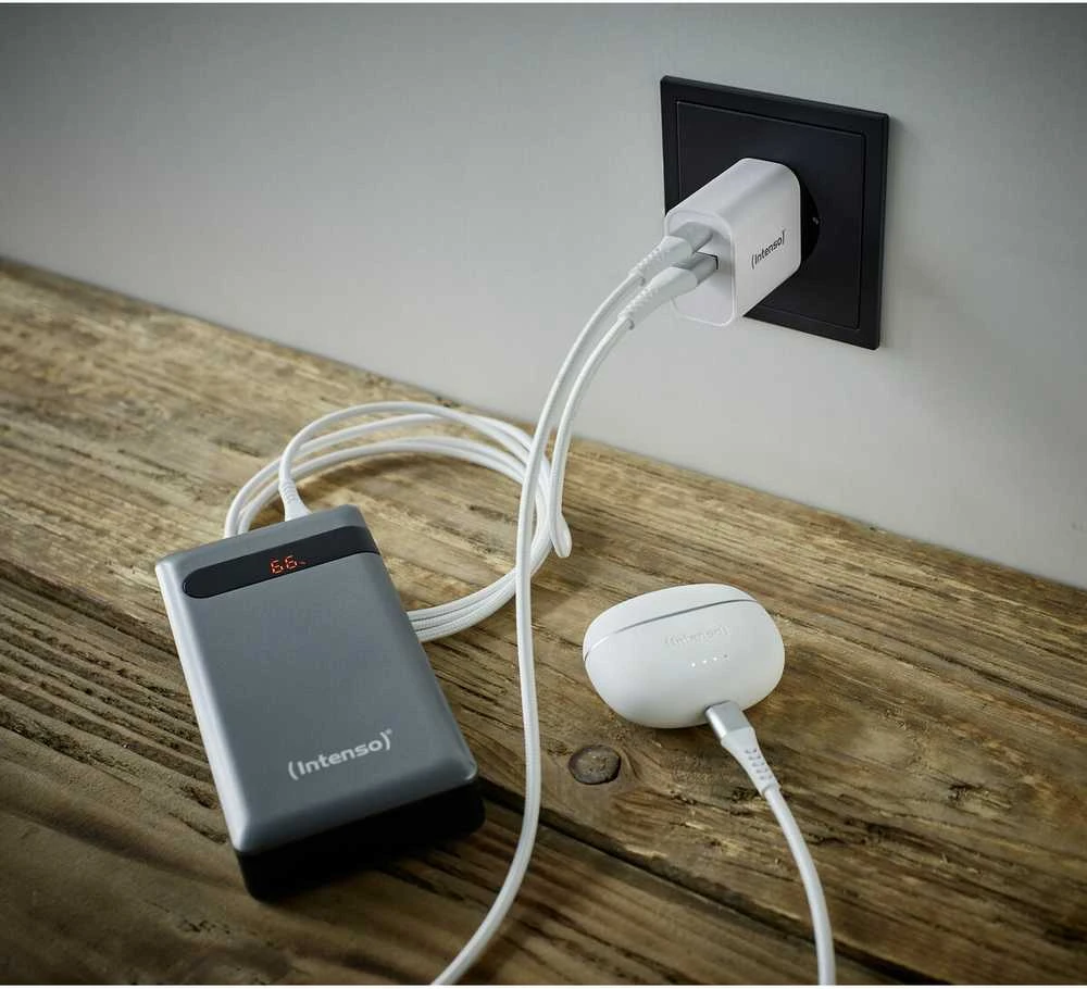 MAITINIMO ADAPTERIS USB-A/USB-C/7803012 INTENSO