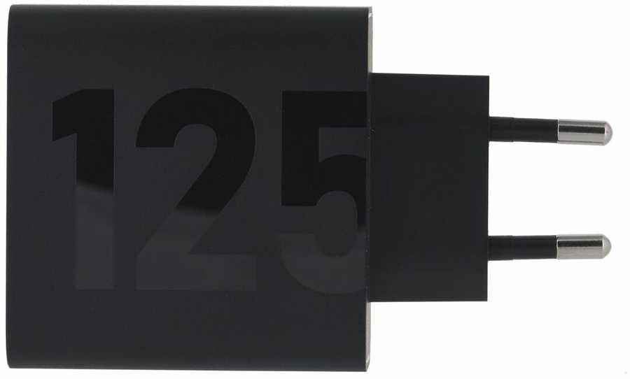 Motorola TurboPower kelioninis įkroviklis USB-C 125W su USB-C/USB-C kabeliu juodos spalvos