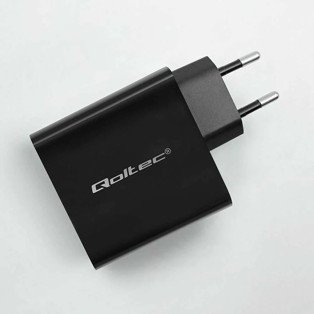 Įkroviklis - Qoltec 52380 65W PD USB-C & USB Juodas