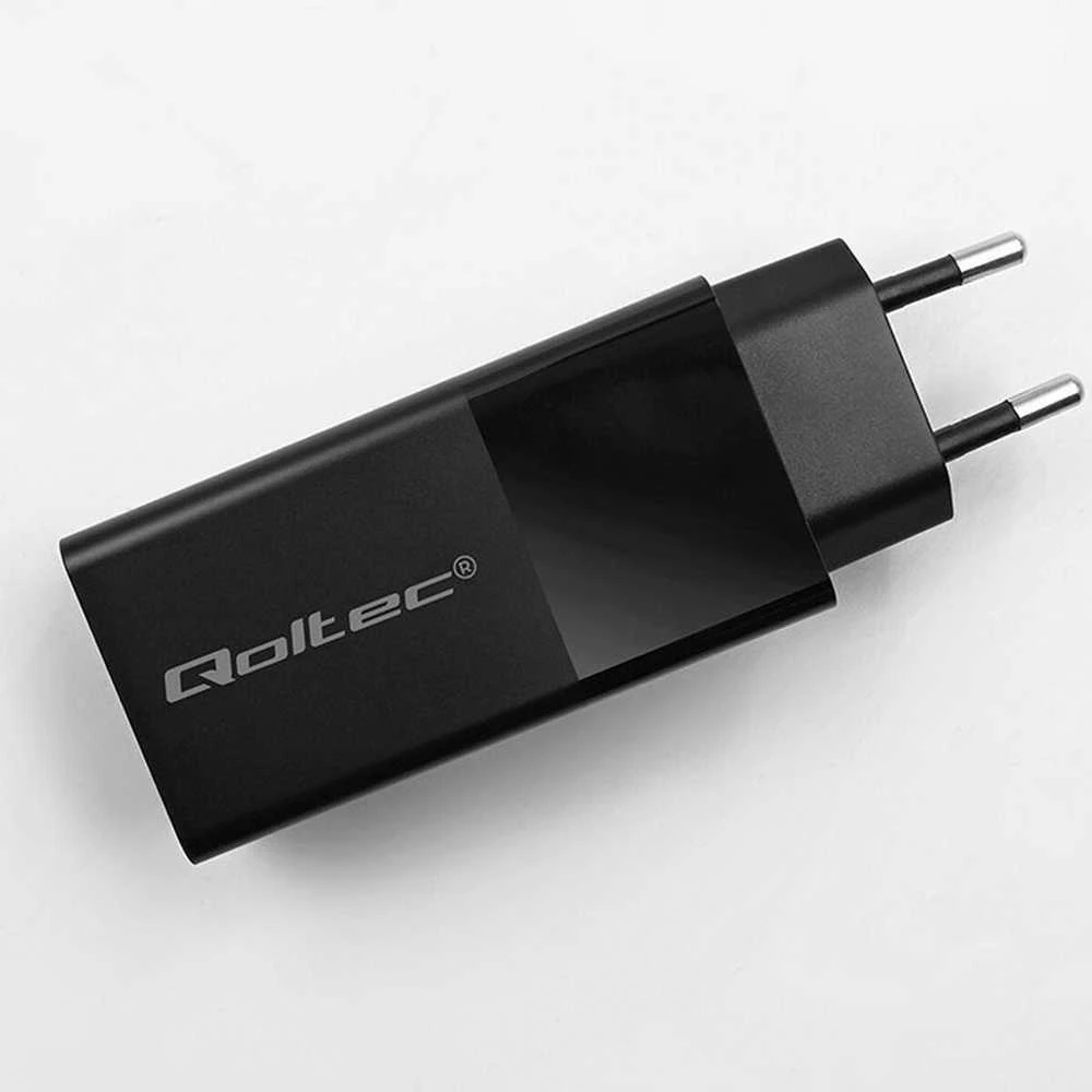Įkroviklis - Qoltec 52382 GaN 100W PD USB Type-C ir A Juodas
