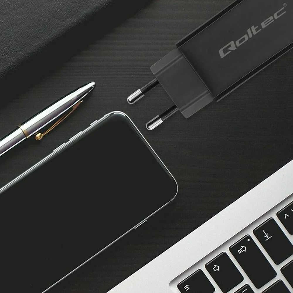 „Qoltec 52420“ 90 W „GaN“ itin greitas įkroviklis | 5–20 V | 3–4,5 A | USB-C 3.1