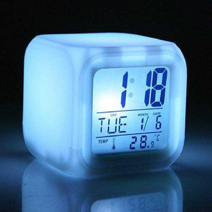 Žadintuvas su termometru ir LCD
