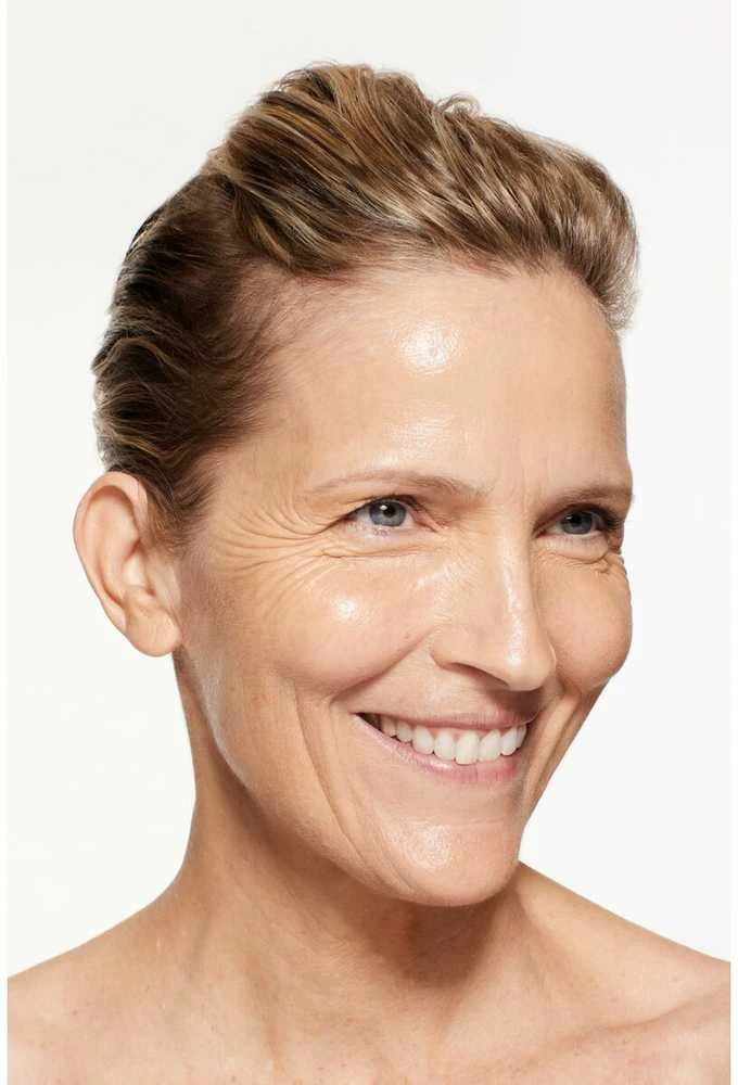 Shiseido Revitalessence Skin Glow Base Spf30 320 Pine, 30 ml