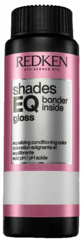 Redken Shades EQ plaukų dažų buteliukas