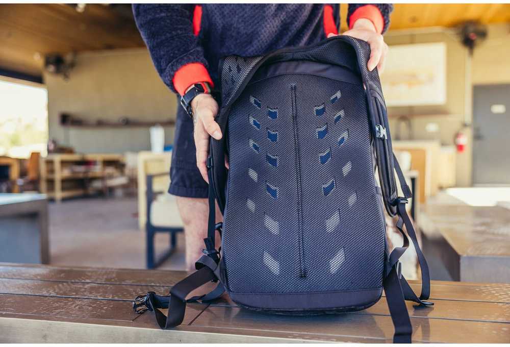 Gregory Nano Hiking backpack 28 l Juodas