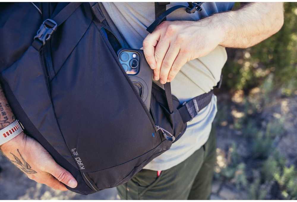 Gregory Kiro Hiking backpack 24 l Juodas