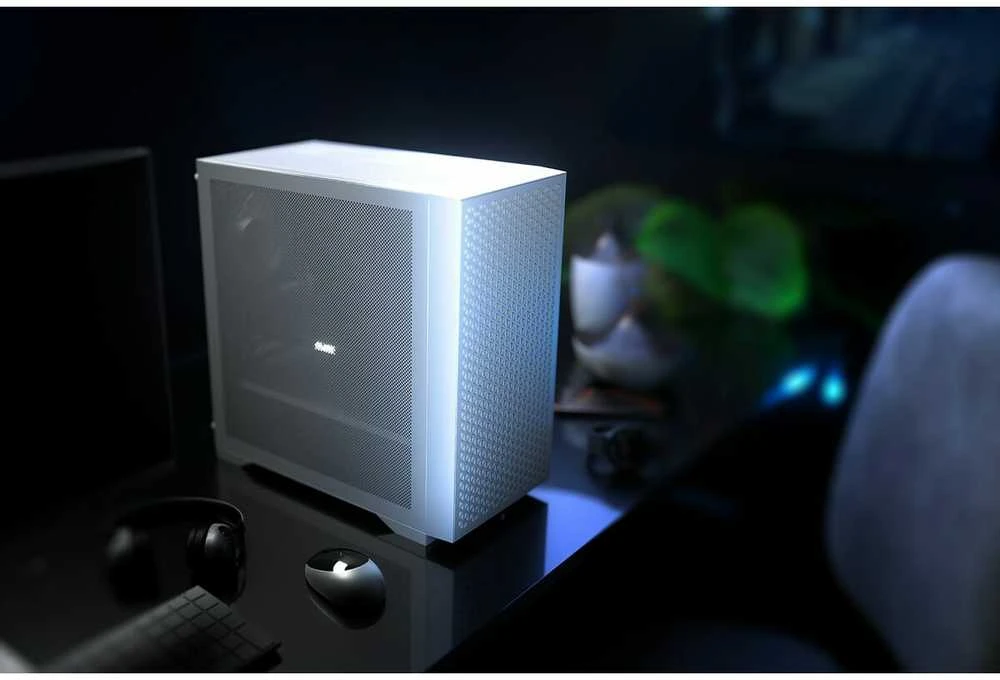 Logic DART PRO MINI USB-C kompiuterio dėklas Baltas