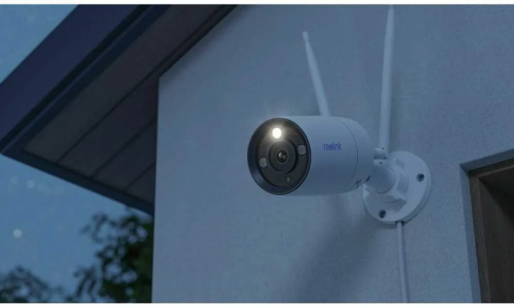 Reolink | 4K WiFi 6 stebėjimo kamera | W330 | Kulka | 8 MP | 4mm/F1.6 | IP67 | H.265 | „Micro SD“, maks. 512 GB