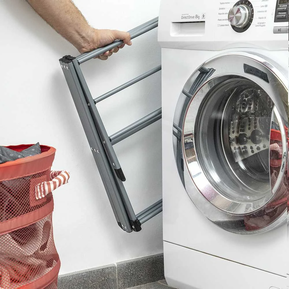 Sulankstoma ir i&scaron;traukiama metalinė drabužių džiovyklė su 3 lygiais Cloxy InnovaGoods