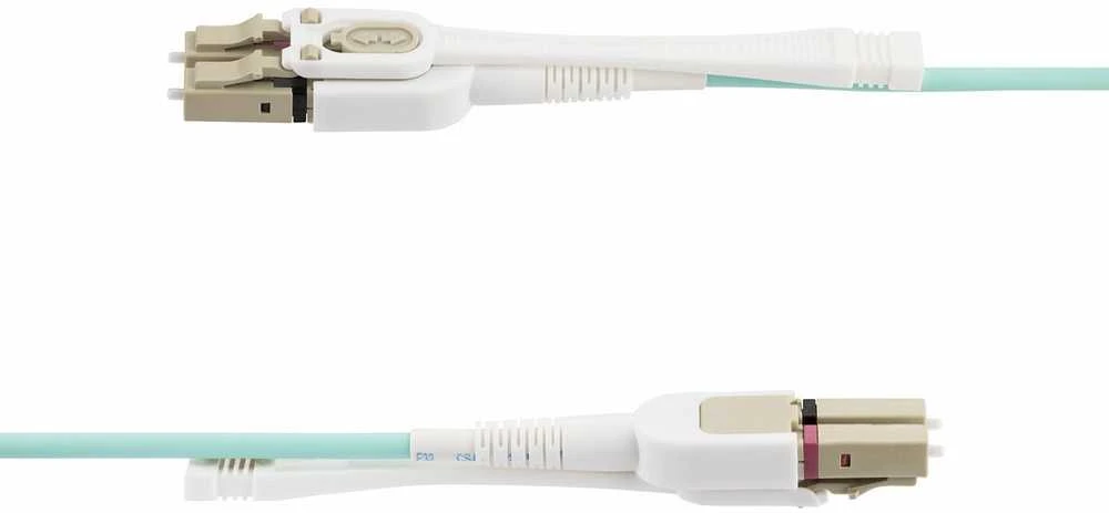 StarTech StarTech 450FBLCLC3PP optinis kabelis 3 m LC LOMM OM4 Aqua spalva