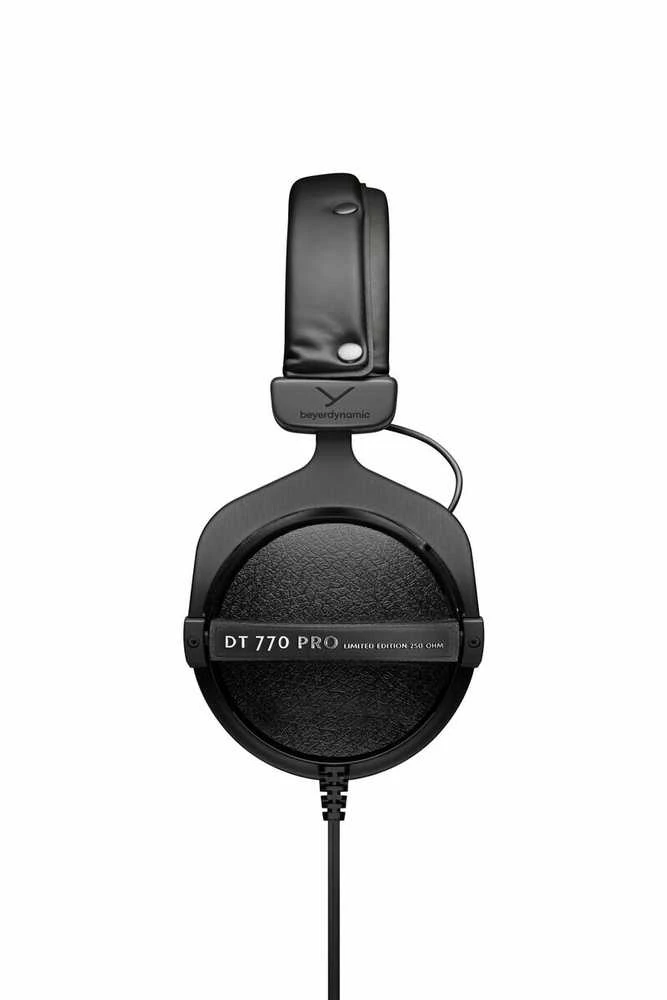 Beyerdynamic DT 770 PRO 250 OHM Juodas Limited Edition - closed studio ausinės