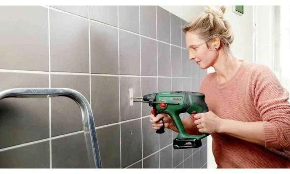 Bosch UniversalHammer18V(1x2,5) Akum.perforatorius