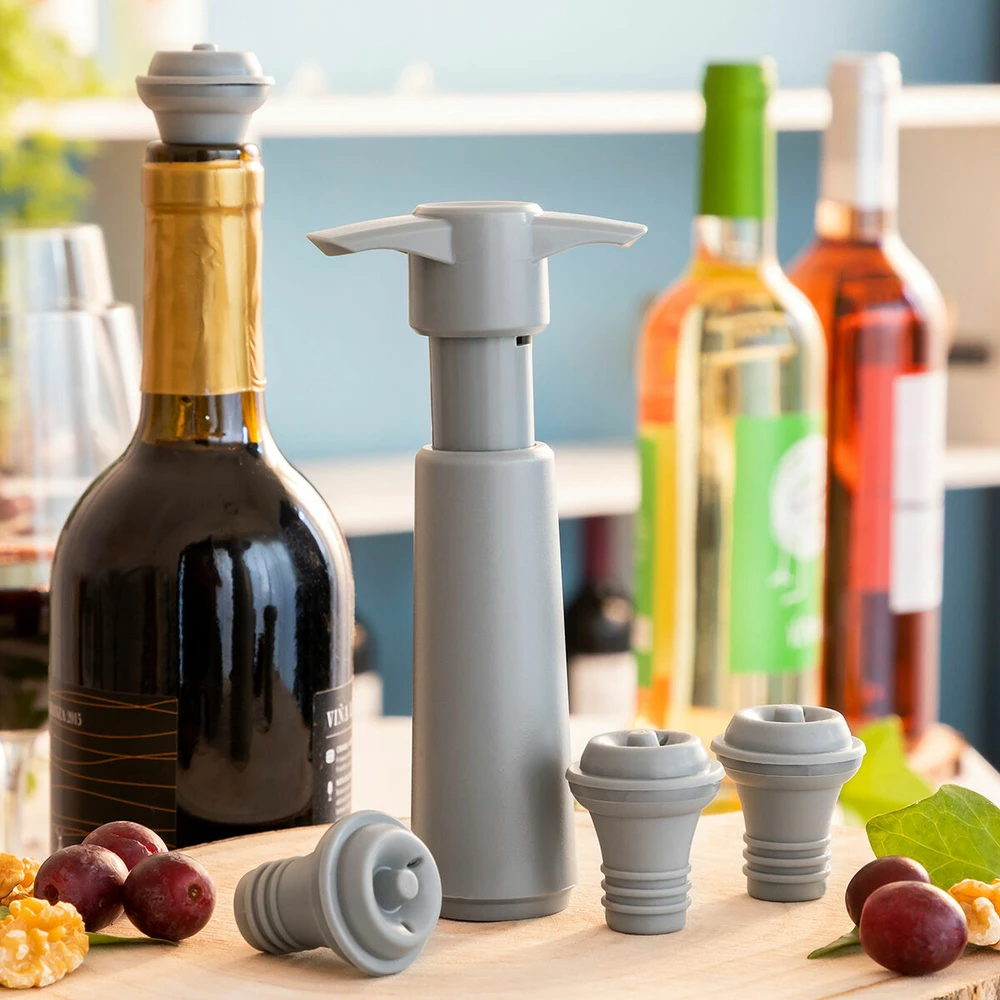 Vakuuminis siurblys ir vyno kamščiai Winuum InnovaGoods (4 kepurės)