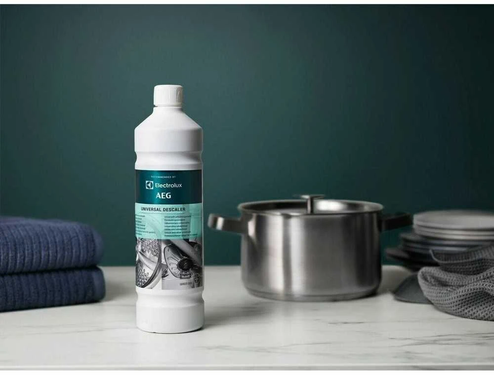 Universali nukalkinimo priemonė Electrolux, 1 l.