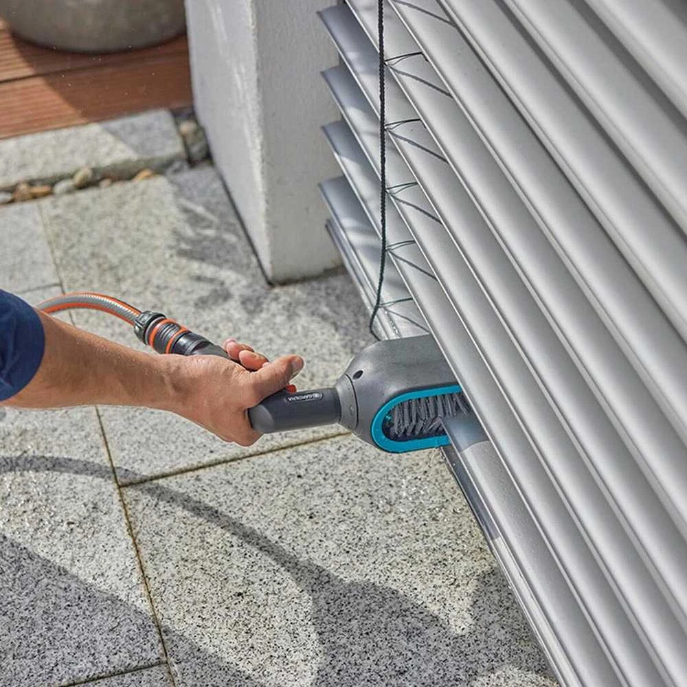 Gardena "Cleansystem" žaliuzių šepetys, jungiamas prie vandens žarnos