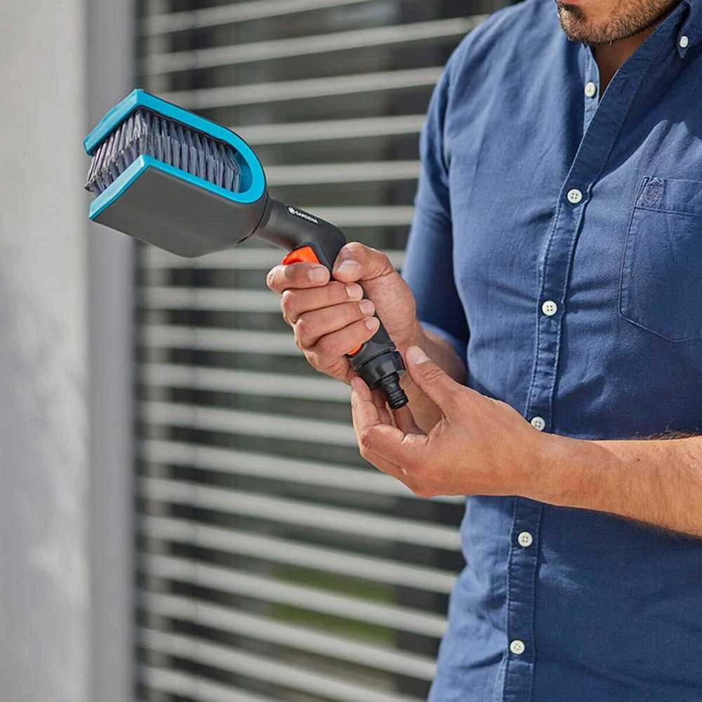 Gardena "Cleansystem" žaliuzių šepetys, jungiamas prie vandens žarnos