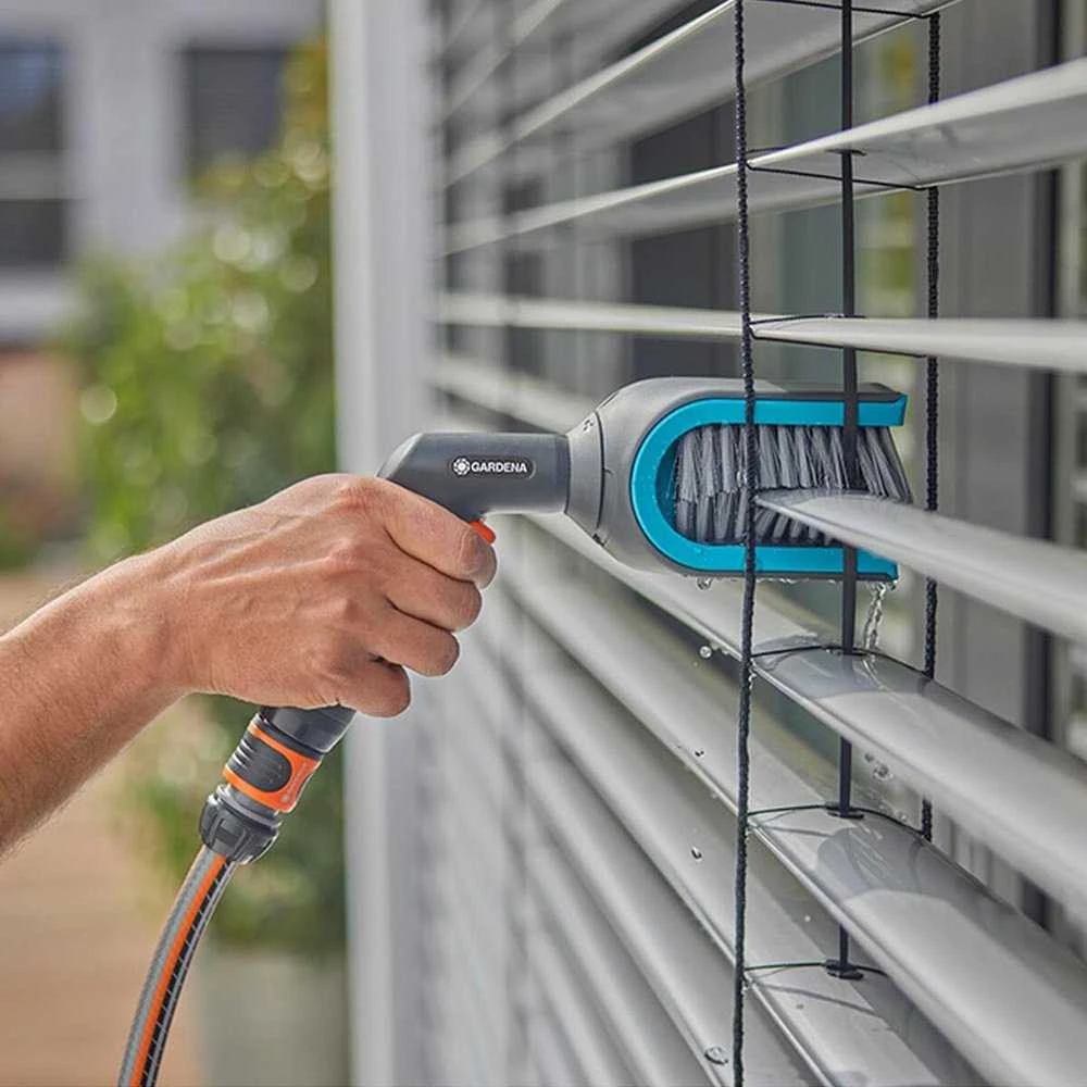 Gardena "Cleansystem" žaliuzių šepetys, jungiamas prie vandens žarnos