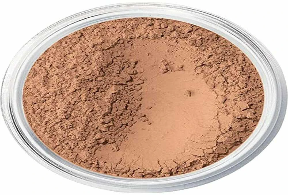 Bare Minerals BareMinerals Matte Loose Foundation SPF 15 matinį efektą suteikianti biri pudra, atspalvis: 18 Medium Tan, 6 g