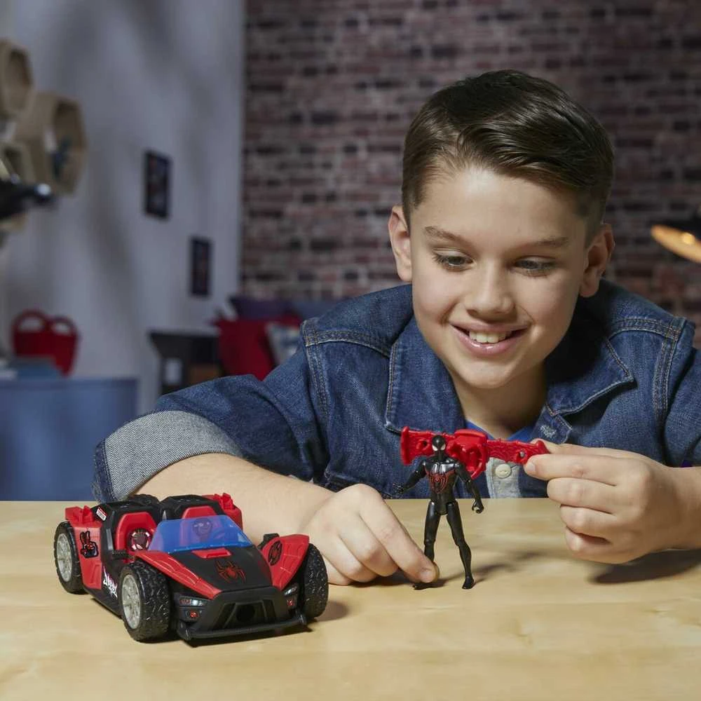 Hasbro ŽMOGUS-VORAS žaidimų rinkinys „Žmogus-voras“ ir Milesas Moralesas, 10 cm