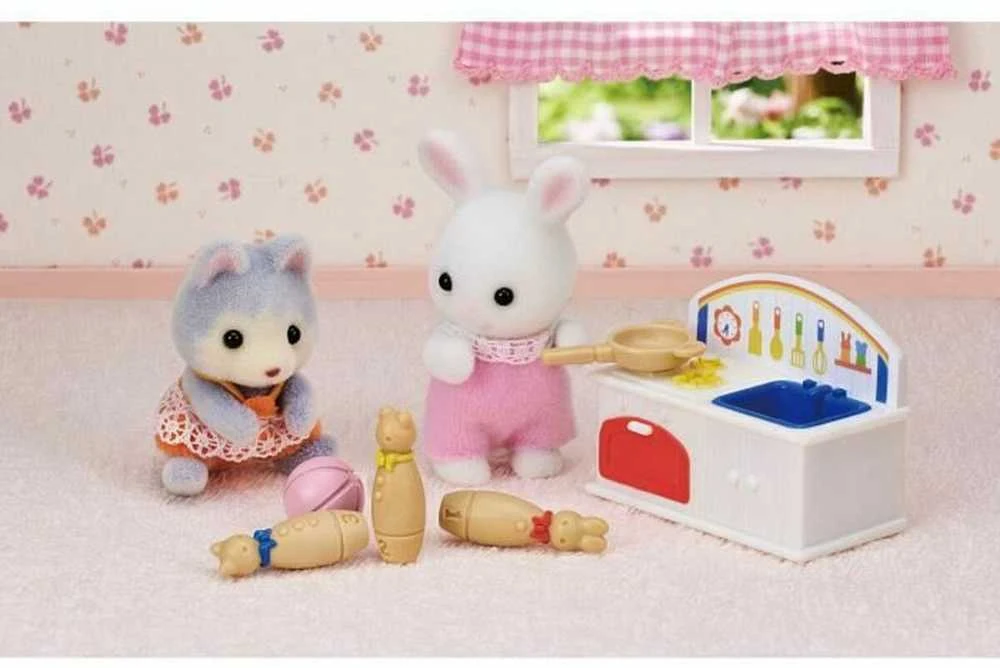 Sylvanian Families Epoch Figūrėlės vaikų žaidimų kambariui Sylvanian Village