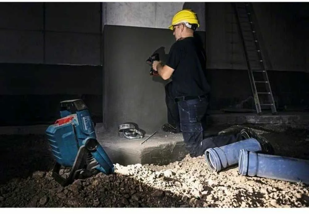 Bosch Akumuliatorinis statybviečių prožektorius GLI 18V-2200 C