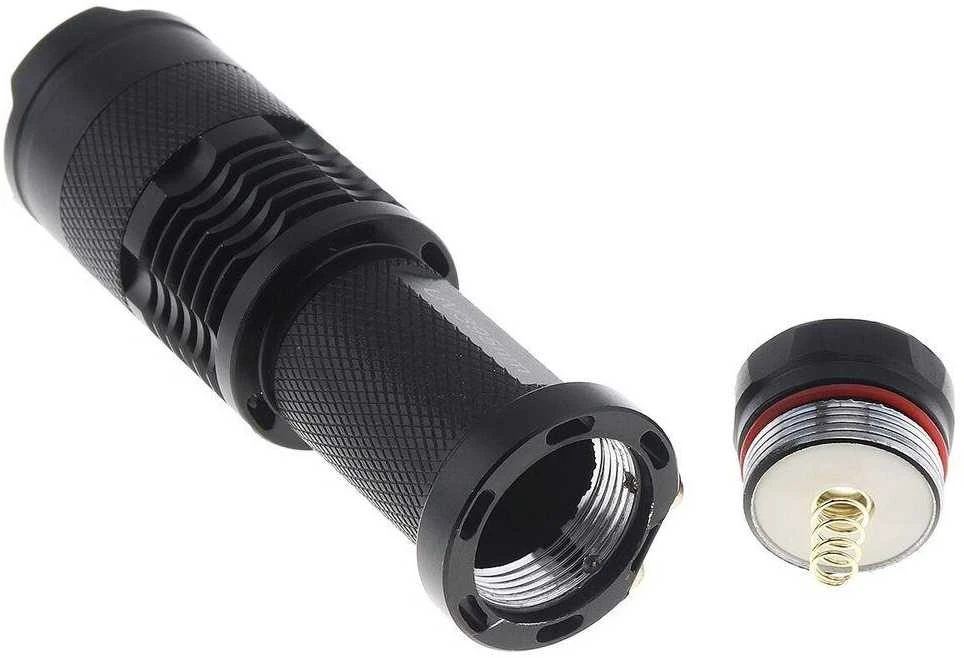 Žibintuvėlis LED taktinis 600l m 400m ZOOM COB XML T6 USB 5W