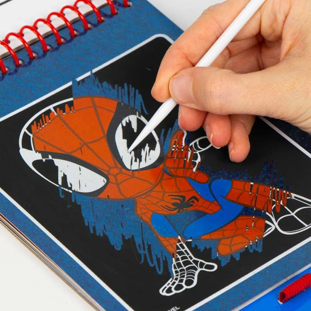 CERDÁ Marvel Spidey Amazing Friends scratch stationery set