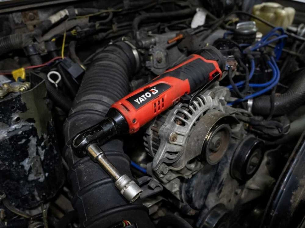Akumuliatorinė terkšlė Yato YT-82902 45 Nm; 1/2''; 12 V; 1x2,0 Ah akum.
