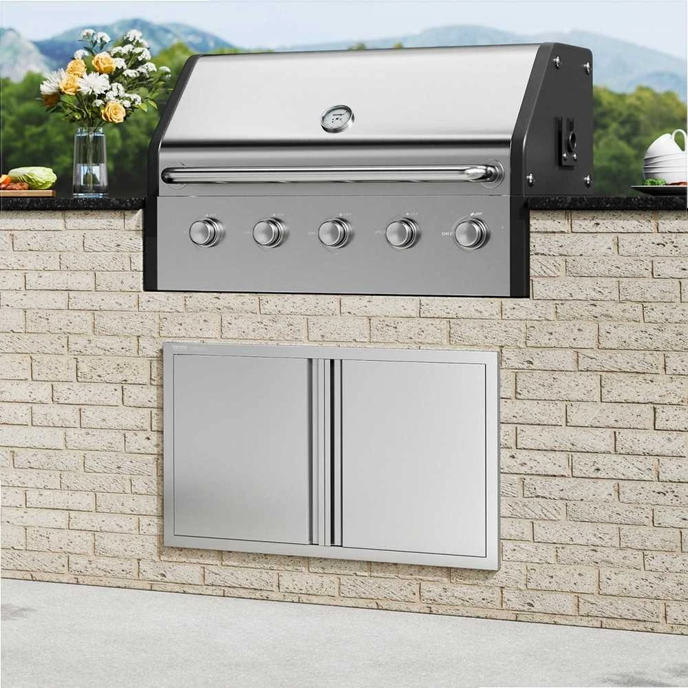 BBQ prieigos durelės, nerūdijančio plieno dvigubos lauko virtuvės durelės, montuojamos lygiai su paviršiumi, su įleistinėmis rankenomis, kepsninių salai ir kepimo stotelei, 914x534 mm, lauko spintelėms
