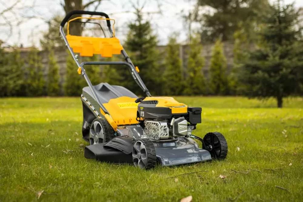 Powermat Benzininė vejapjovė su savaeige pavara, 5 HP, 40L krepšys, namų sodui, efektyvus žolės pjovimas, mulčiavimo funkcija