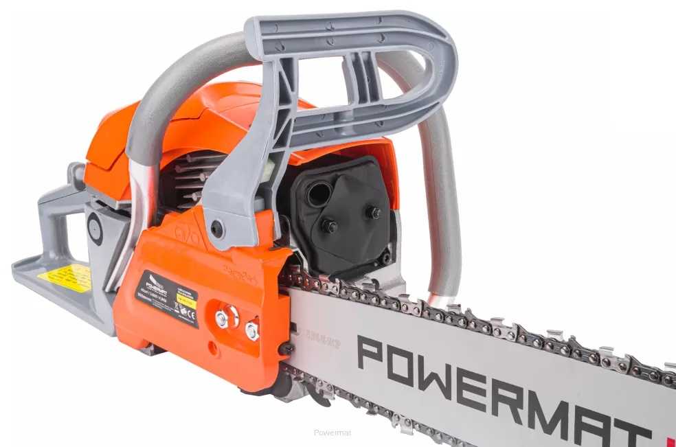 Benzininis grandininis pjūklas POWERMAT 16", 3,6kW/4,9AG