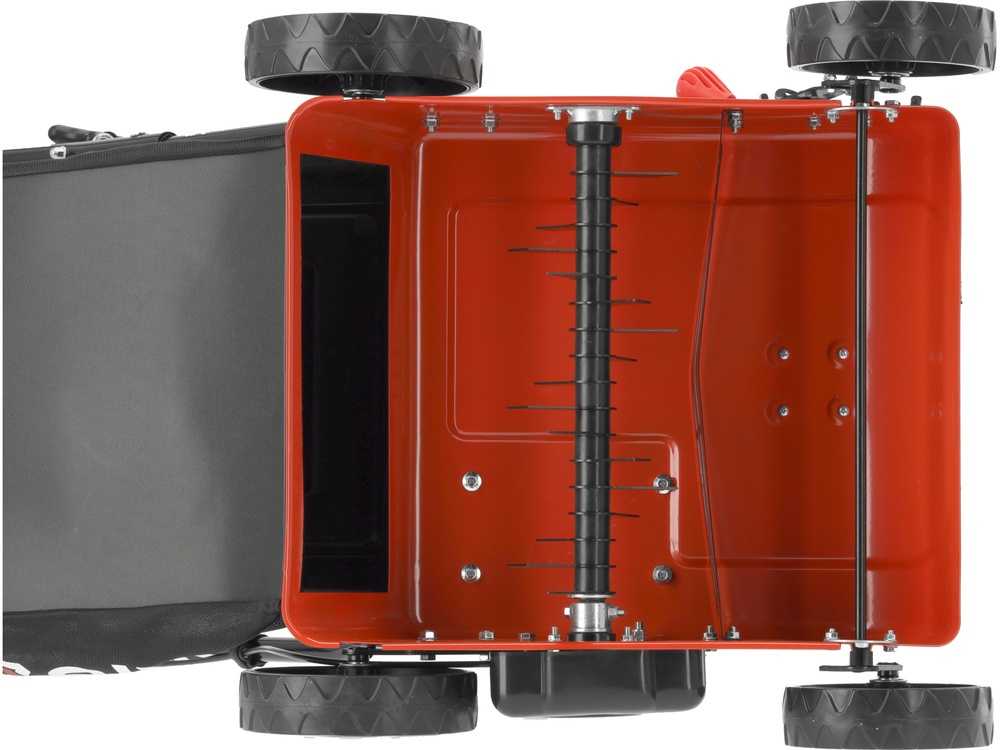 Yato Benzininis vejos skarifikatorius ir aeratorius, 2-in-1 sodo įrankis, 38 cm darbinis plotis, vejos priežiūrai ir atgaivinimui