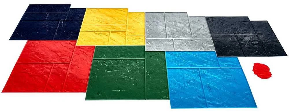 Betono štampai 618x618x17 mm, 7 vnt tekstūravimo formos, poliuretano klojimo įrankiai, betono rašto antspaudai