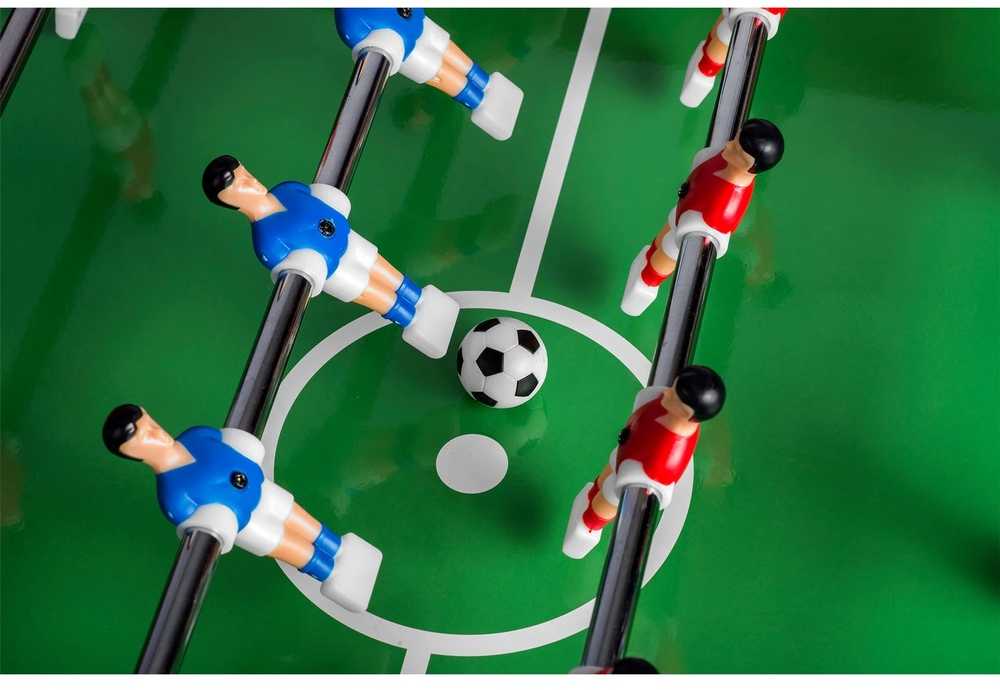 Futbolo stalas namams, su MDF žaidimo lauku, tamsiai rudas stalo futbolas, futbolo stalas vaikams, stalo futbolo žaidimas