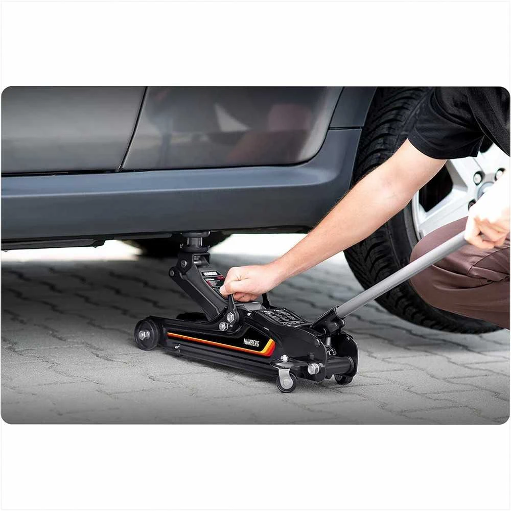 Hidraulinis automobilinis domkratas, žemo profilio, sunkiasvoris, automobiliams ir furgonams, 2.5 tonos keliamosios galios, su guminiais padais