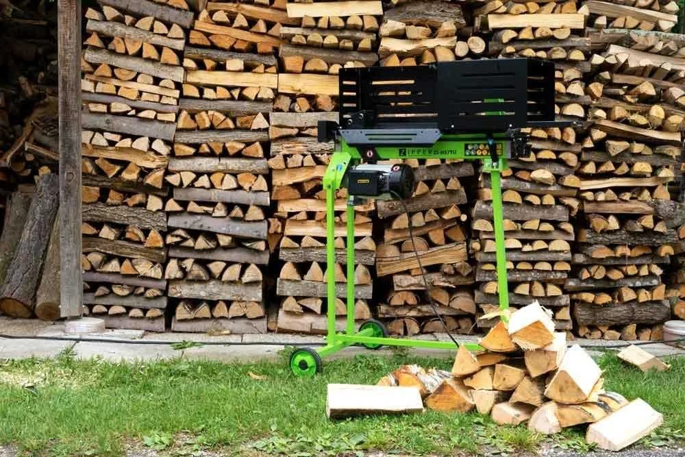 Horizontalus malkų skaldytuvas, malkų skaldyklė, 7 tonų hidraulinis skaldytuvas, kompaktiška medienos skaldymo mašina, efektyvus malkų įrankis
