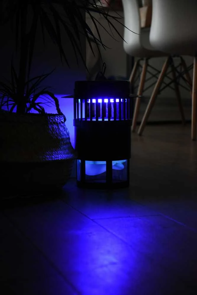 Insekticidinė lempa su ventiliatoriumi, UV-A 20W, uodų, musių, vapsvų, kandžių gaudyklė, 25m2 aprėptis