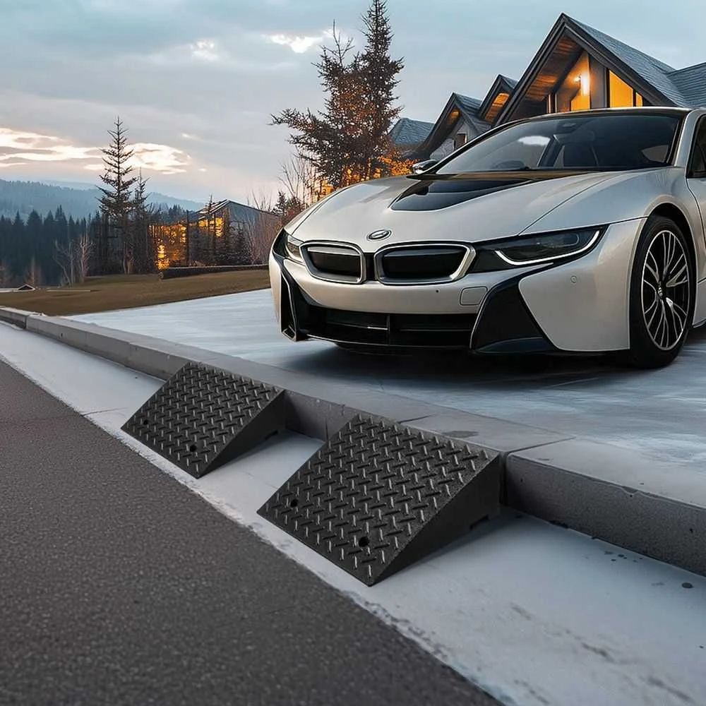 Įvažiavimo bortelių rampos, sunkiosios borto rampos, neįgaliųjų vežimėlių rampos borteliams, nešiojamos automobilių rampos įvažiavimui, bortelių rampos paspirtukams