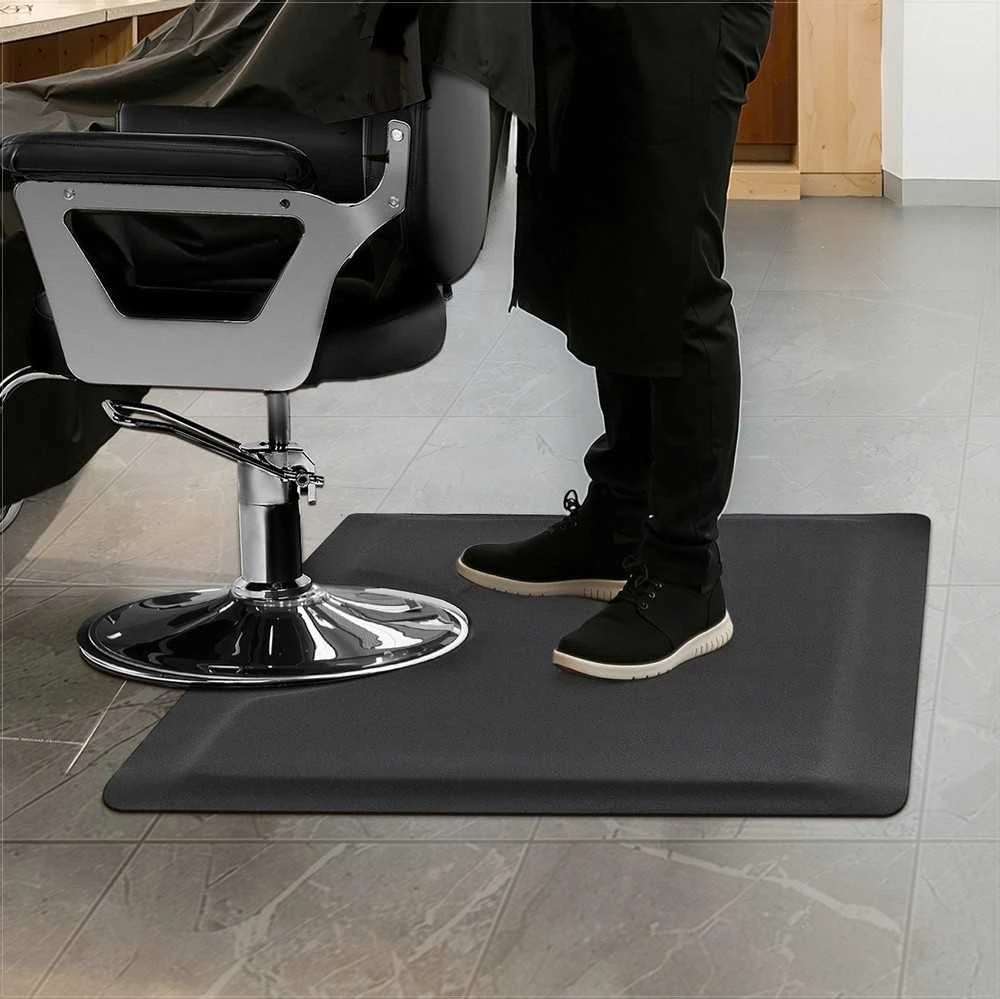 Kirpyklos kilimėlis plaukų stilistui, stačiakampis nuovargį mažinantis grindų kilimėlis su apvalia išpjova, 1525 x 910 mm, PVC ir NBR, saugūs kraštai, neslystantis dugnas, kėdės kilimėlis